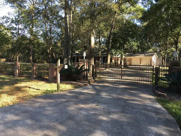 12992 Crystal Forest Ct, Conroe, TX 77306