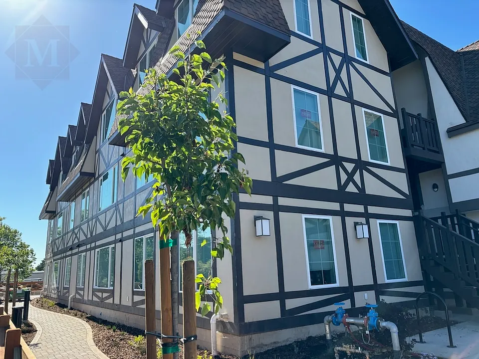 539 Alisal Rd #205