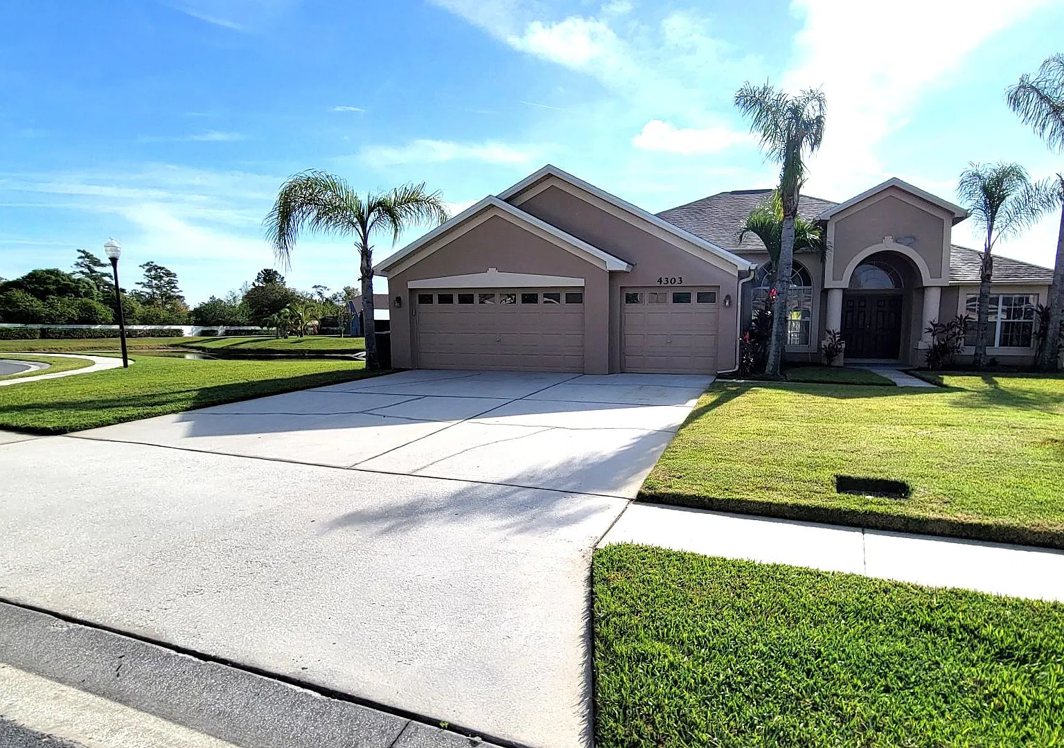 4303 Mohawk Ct — Photo 3