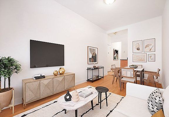 2nd image of 36 Morton St APT 1B