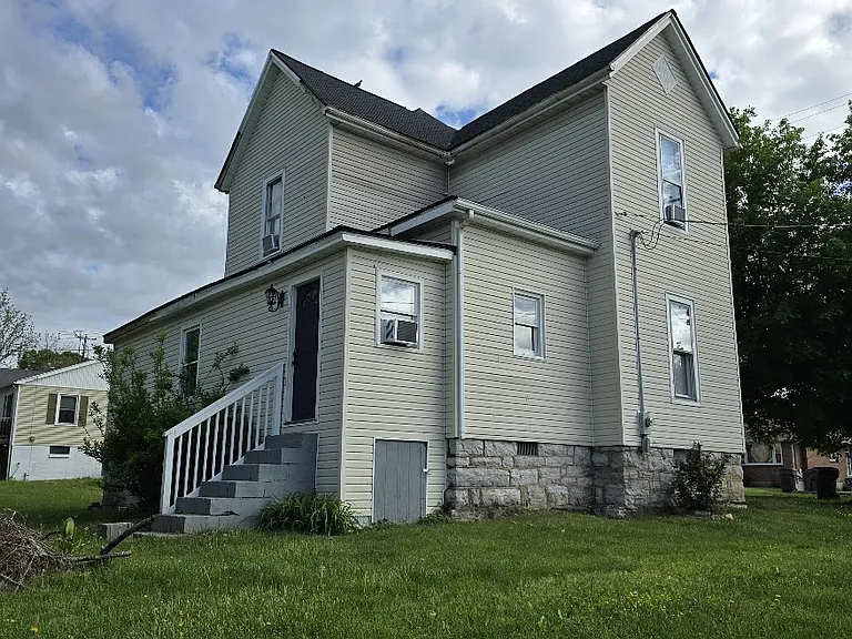 1028 Pennsylvania Ave — Photo 11