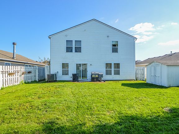 5th image of 7904 Caraway Ln