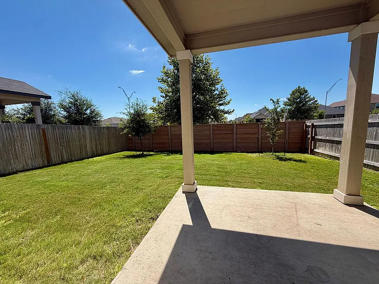 8014 Canyon Wren Park — Photo 27