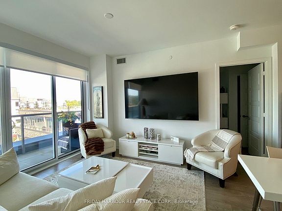 2nd image of 333 Sunseeker Ave #321