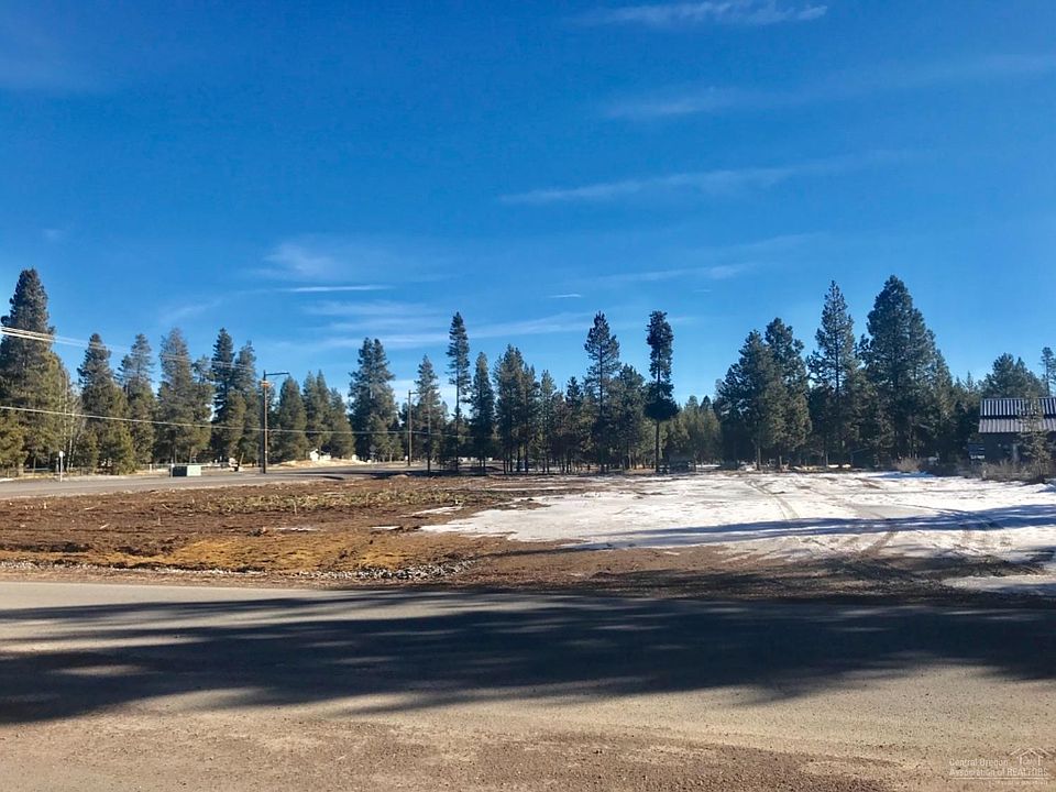 1st image of 52394 Pine Forest Dr