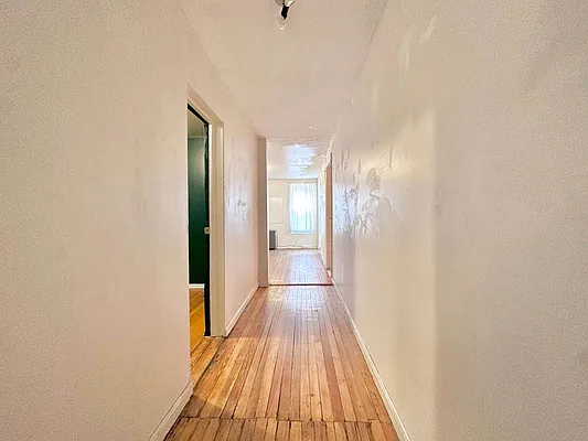 Rented by Doorway NYC, LLC | media 13