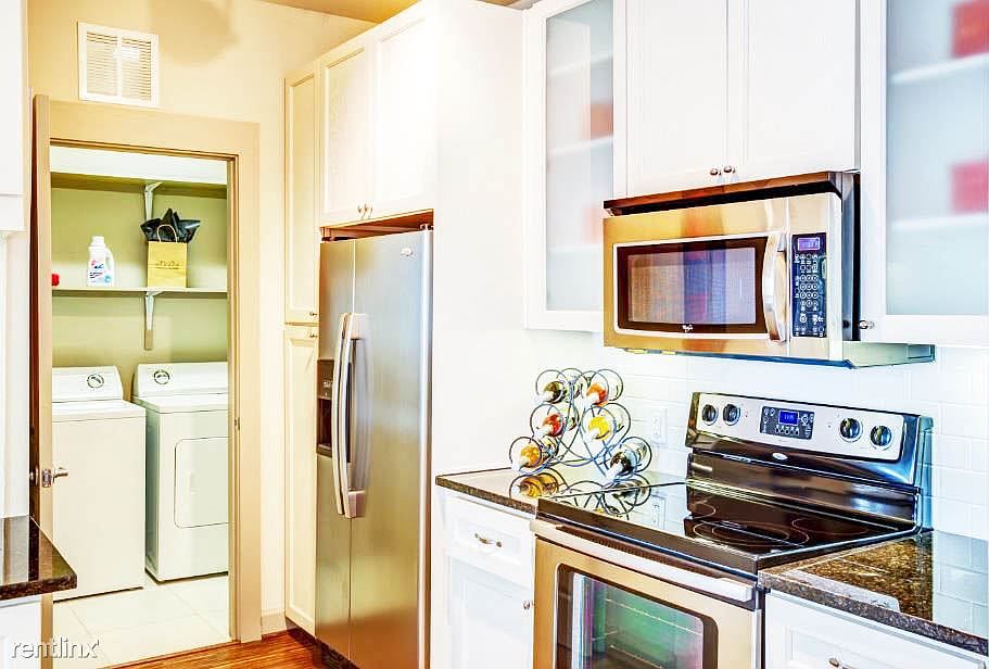 apartment-in-downtown-austin