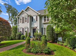 40 Pumpkin Ground Rd, Stratford, CT 06614