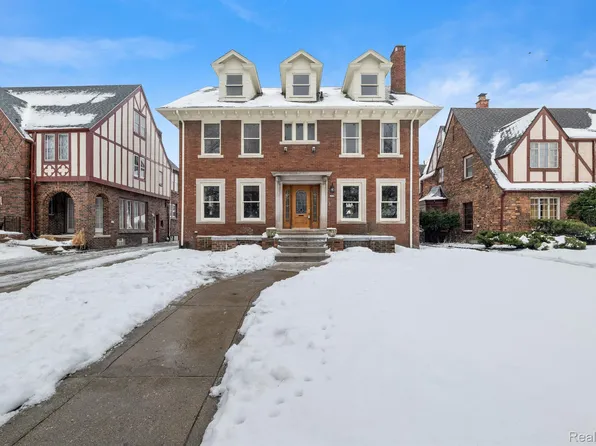2325 W Boston Blvd, Detroit, MI 48206