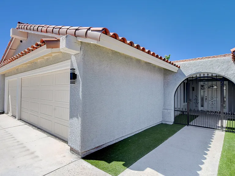 6862 Baile Rd — Photo 2