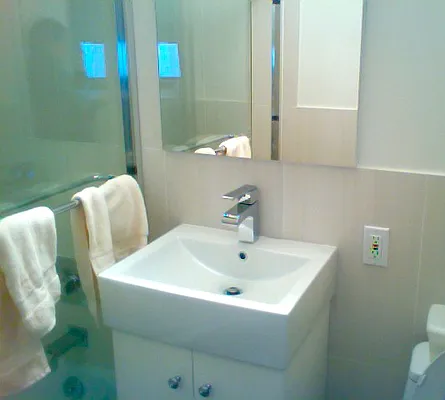 Rented by Olympia House Management | media 244