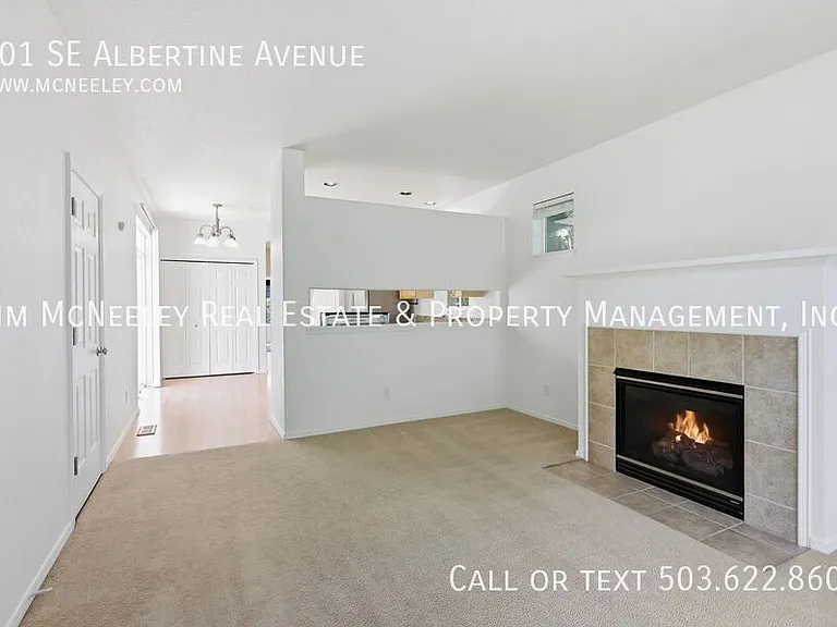 901 SE Albertine St — Photo 16
