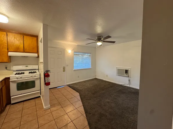 786 Bridgeford Ave APT A, Gridley, CA 95948