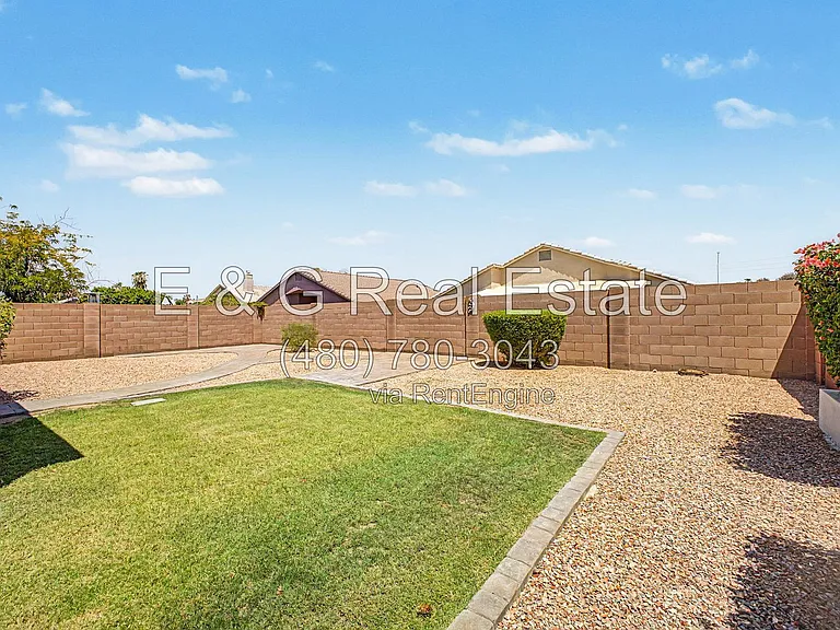 678 W Fremont Dr — Photo 32