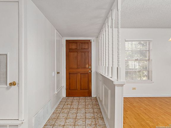 5th image of 6414 Flint Rock Dr