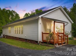 3287 Cabin Creek Rd, Zirconia, NC 28790