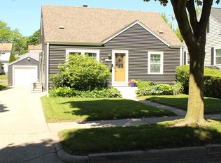 4419 S Lenox St, Milwaukee, WI 53207