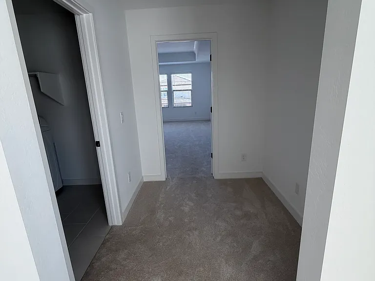 8015 W Royal Palm Rd — Photo 23
