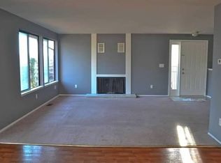 416 Lind Ave NW, Renton, WA 98057