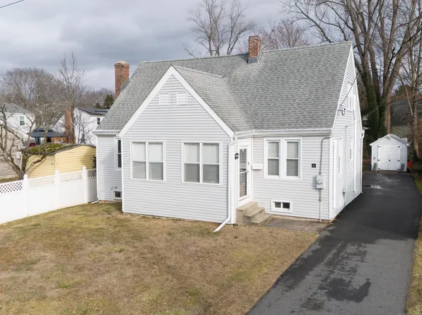 16 Florence Street, Newington, CT 06111