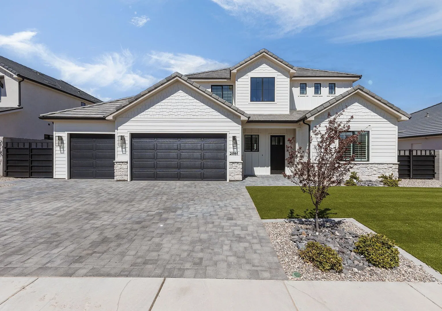 Gorgeous 5 Bed 4 Bath New Trend Construction in Desert Canyons — Photo 3