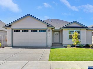 1863 SE Blueberry St, Dallas, OR 97338