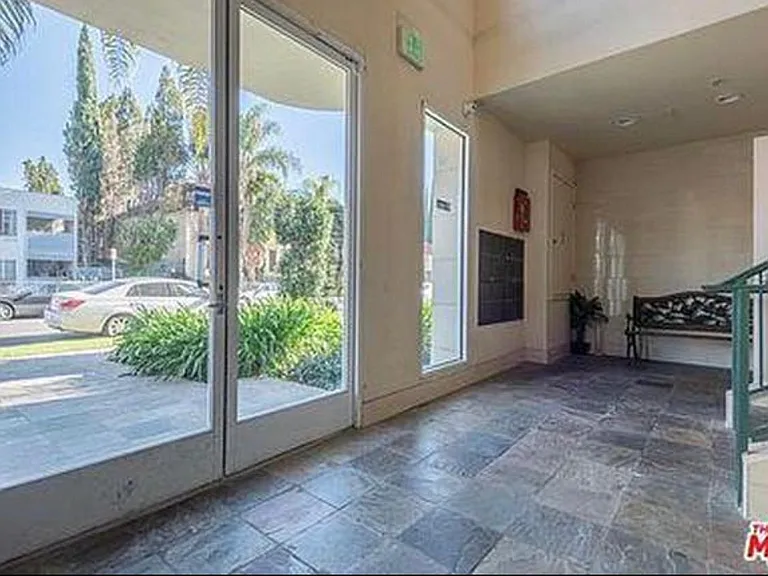 4343 Ventura Canyon Ave #101 — Photo 6