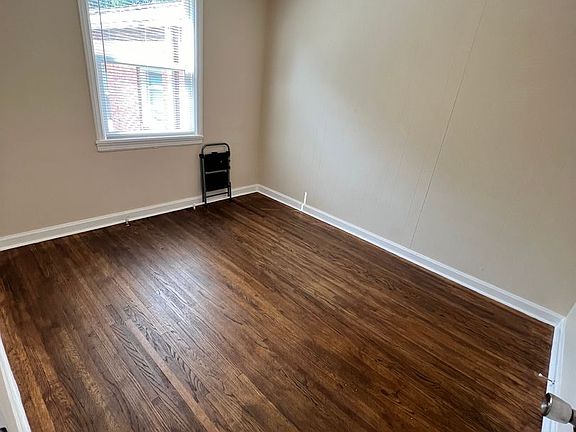 5th image of 221 N 4th St Unit 38