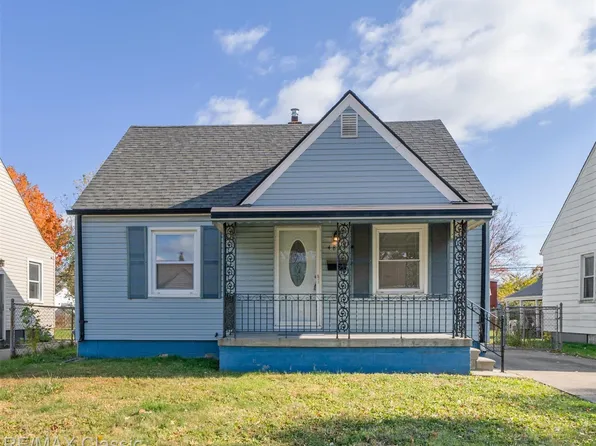 4827 Winifred St, Wayne, MI 48184