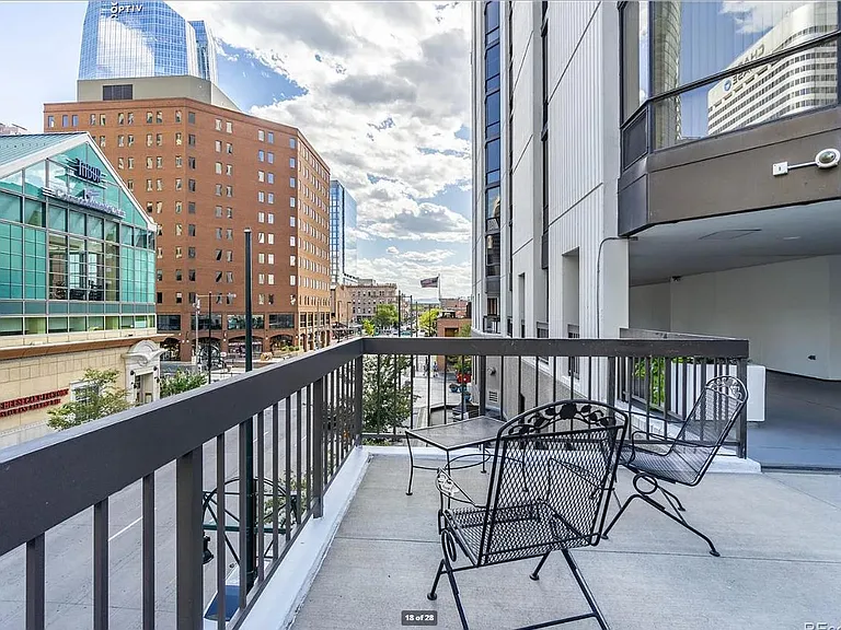 1625 Larimer St #1508 — Photo 18