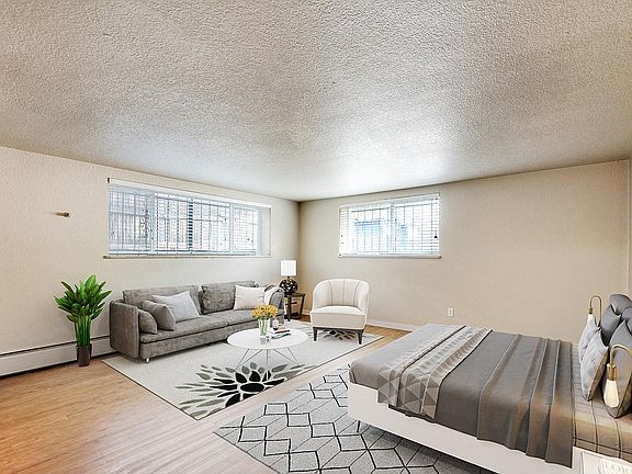 4th image of 66 S Clarkson St APT 1