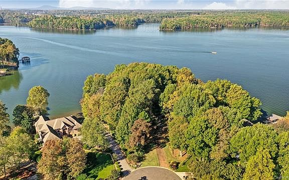 5th image of 191 Plantation Dr