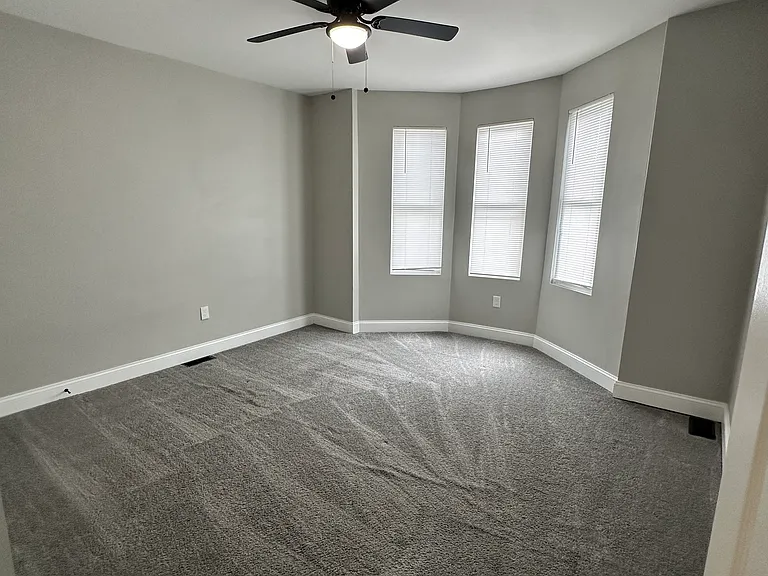 3004 Overland Ave — Photo 17