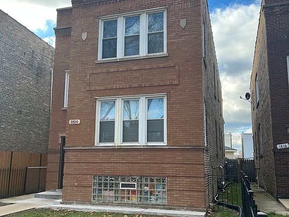 3rd image of 1814 N Mason Ave