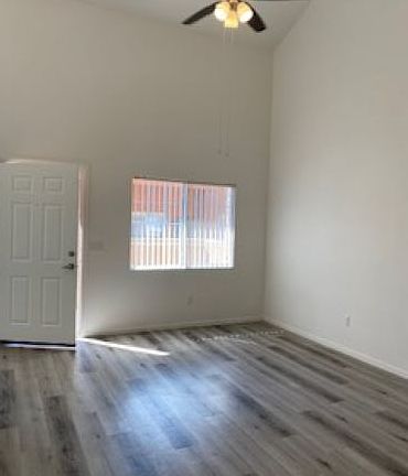 3rd image of 4255 Rimwood Ct
