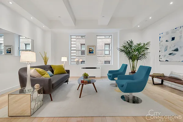 Rented by City Connections Realty | media 8