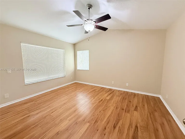 1530 Canary Island Dr — Photo 16