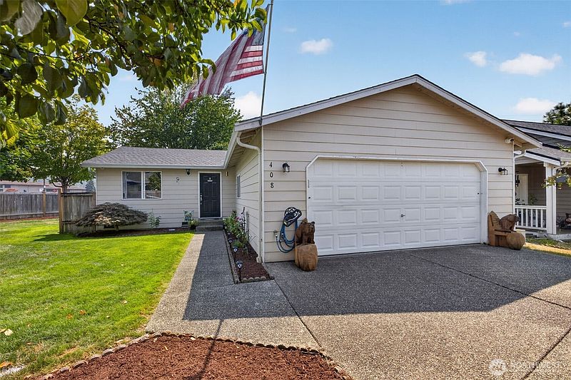 2nd image of 408 Amberwood Circle