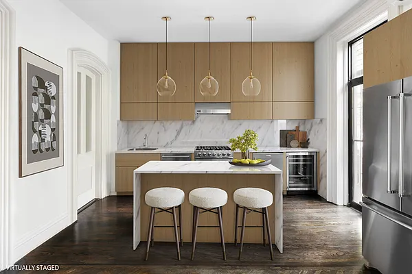 Sold by Compass | media 5