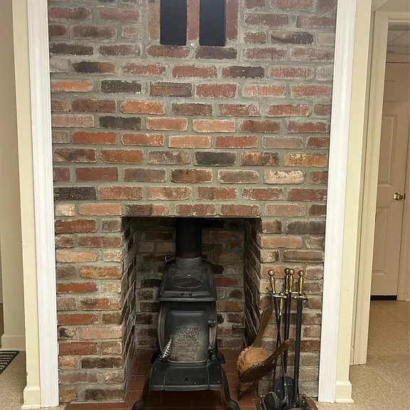 8001 Buckingham Ln — Photo 3