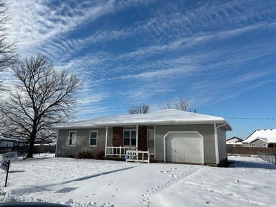 2527 S Orchard Ave, Bolivar, MO, 65613