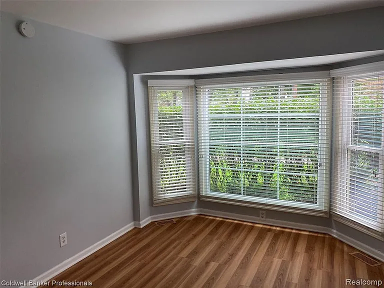 885 N Old Woodward Ave #15 — Photo 18
