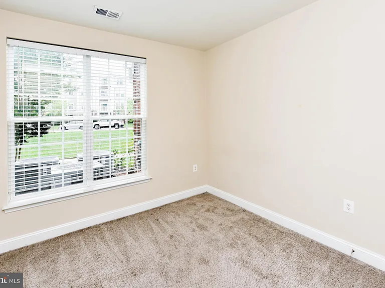 3910 Doc Berlin Dr #13 — Photo 12