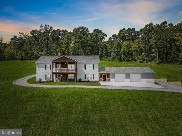 210 Gough Rd, Winchester, VA 22602