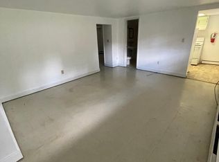 10 W Center St, New Paltz, NY 12561