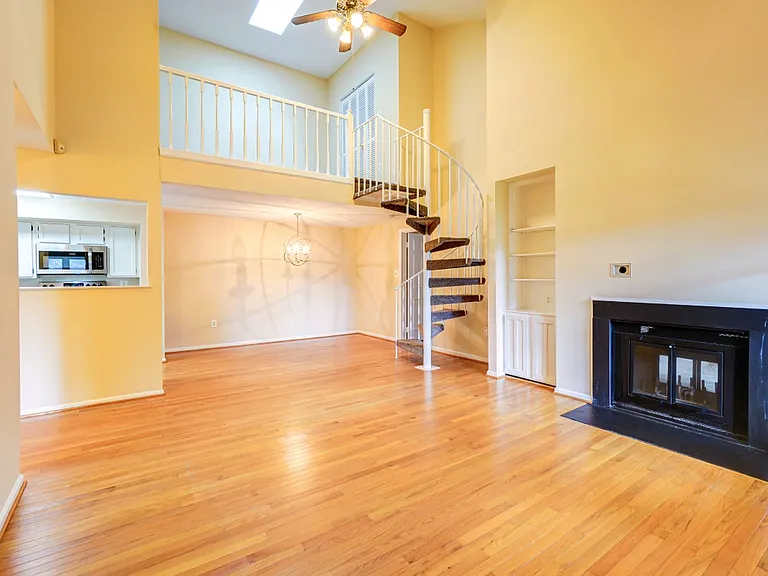 20649 Shadyside Way #B — Photo 18