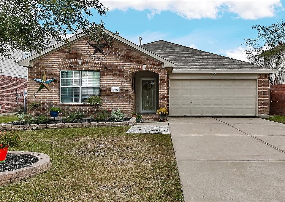 1st image of 8707 Sorrel Meadows Dr