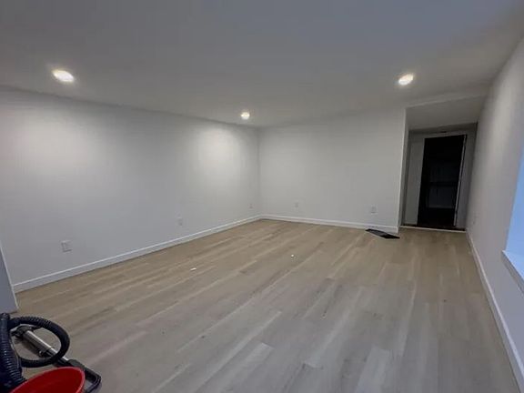 4th image of 400 N Front St #Ea