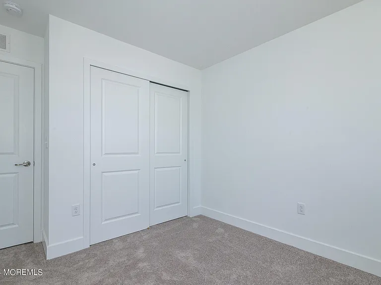 18 Crimson Dr — Photo 27