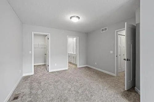 10904 Holly Pl N — Photo 23